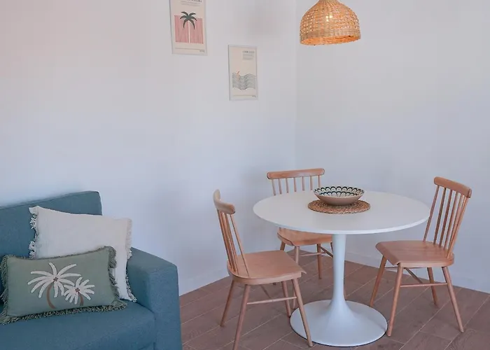 Que Vida! - With Pool *